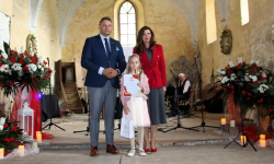 Udanin rozbrzmiał pieśnią i sercem – podsumowanie XVI Festiwalu Piosenki Patriotyczno-Religijnej